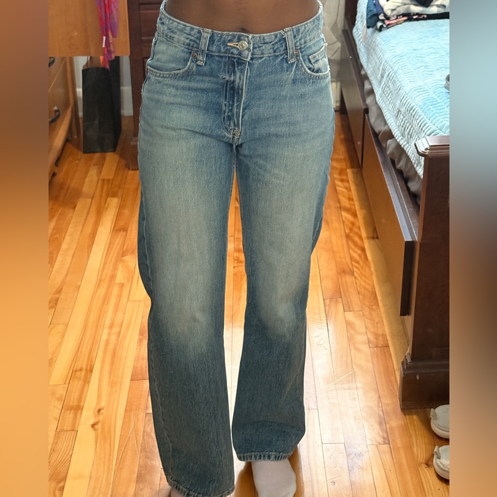 Zara Women's Flare Jeans in Classic Blue